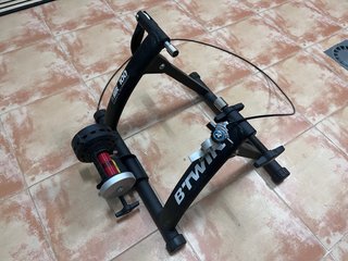 Rodillo de entrenamiento Btwin InRide 100