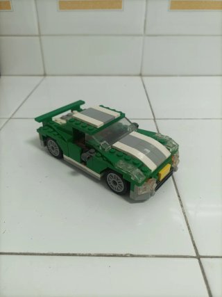 Coche LEGO deportivo verde