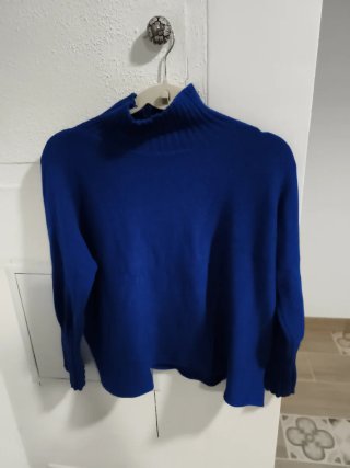 Jersey de cuello alto azul