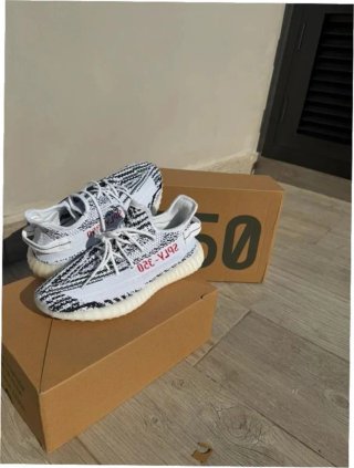 Adidas Yeezy Boost 350 V2 Zebra Talla 42.5