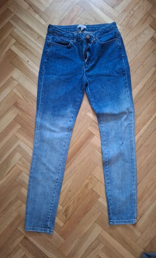 Pantalón vaquero efecto degradado