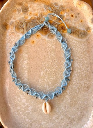 Collar de Macramé con Concha