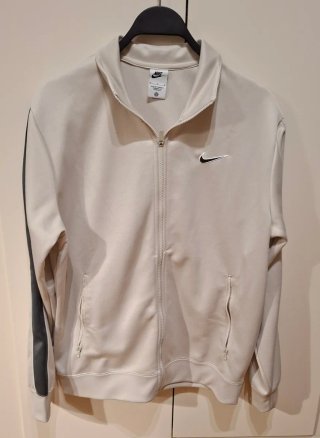 Chaqueta Nike Beige