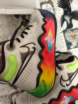 Zapatillas Nike Multicolor las tengo de colección.