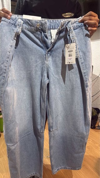 Pantalón Vaquero Bershka Talla 36