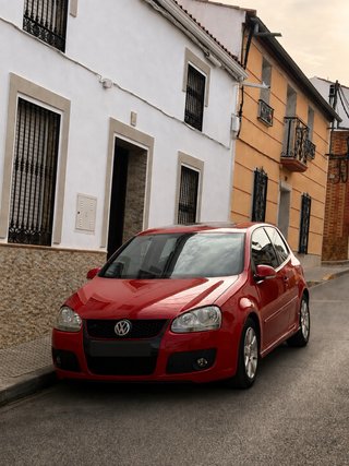 Volkswagen Golf 2004