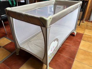 Cuna de viaje plegable (nueva)