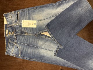 Pantalon tejano campana