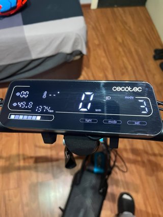 Patinete Eléctrico Cecotec Bongo Z