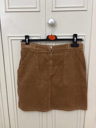 Falda Corta de Pana Marrón