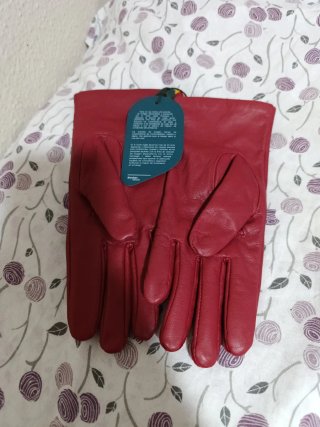 Guantes de Piel Rojos