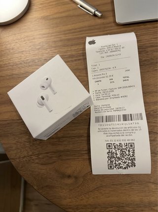 Apple AirPods Pro 3 + recibo