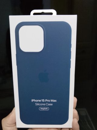 Funda iPhone 15 Pro Max Azul Tormento Magsafe