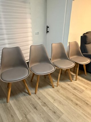 Set de 4 sillas nórdicas