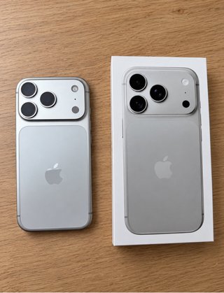 iPhone 17 Pro Max Plateado