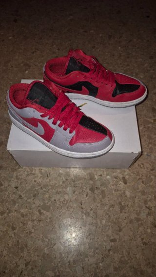 Zapatillas Nike Air Jordan 1LowSE Edición especial