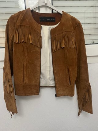 Chaqueta de antelina con flecos Zara Basic