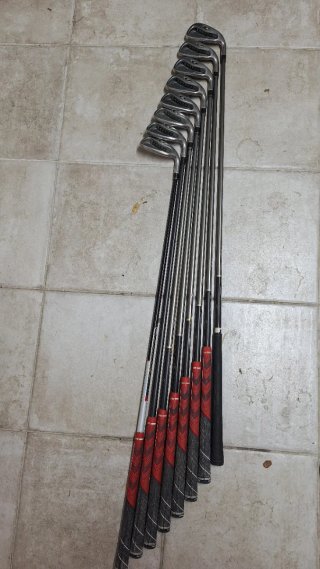 Set de Palos de Golf TaylorMade r7 XD