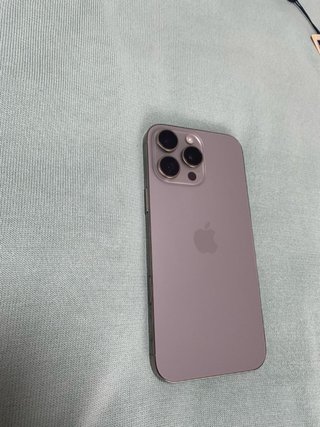 iPhone 16 Pro Max