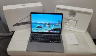 Macbook pro 2020 i7 32gb ram 1tb impecable