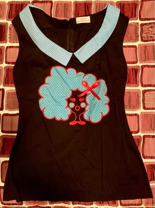Camisa Negra Divina Providencia