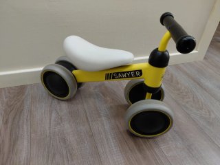 Bicicleta de aprendizaje sin pedales Sawyer