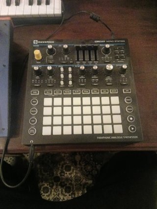 Novation Circuit Mono Station