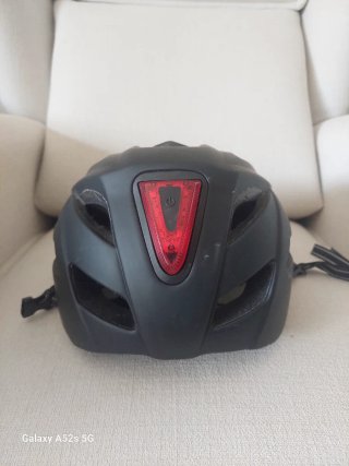 Casco Cannondale con luz LED Talla L/XL