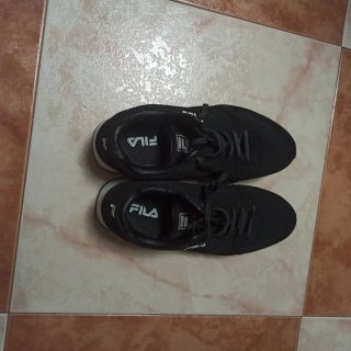 Zapatillas Fila Negras