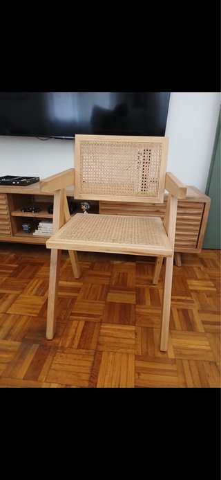 Juego de 2 sillas de madera y ratán