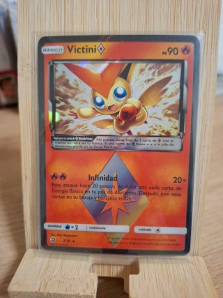 Carta Pokémon Victini Estrella Prisma