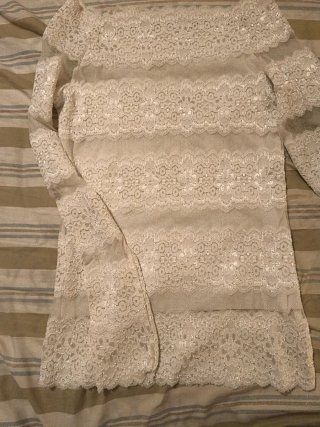 Camisa de encaje beige