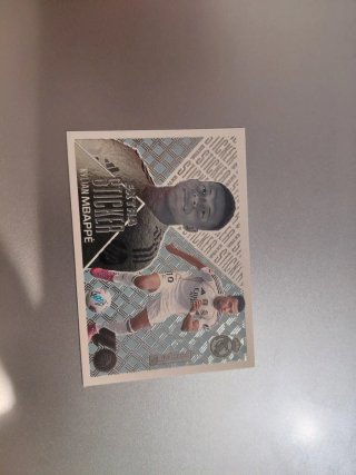 Cromo Extra Sticker Plata Kylian Mbappé