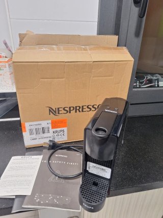 Cafetera Nespresso Krups Essenza Mini - A ESTRENAR