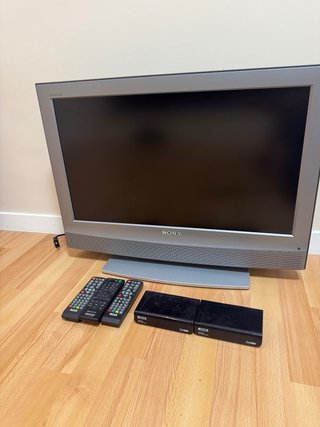 TV Sony Bravia con 2 TDT Axil