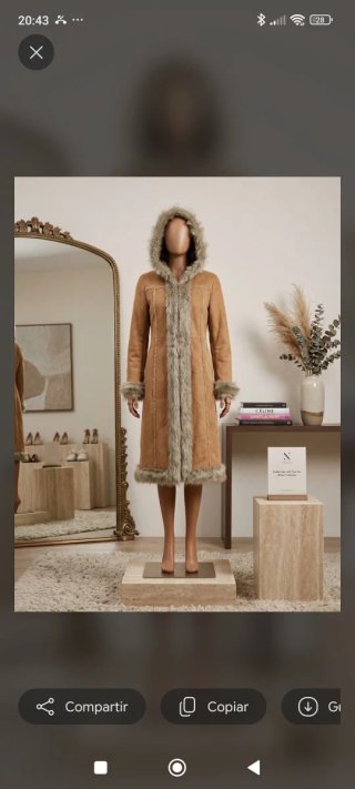 Abrigo Bershka con Pelo