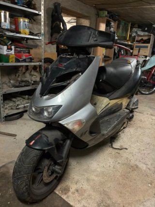 Despiece Aprilia SR con motor Piaggio
