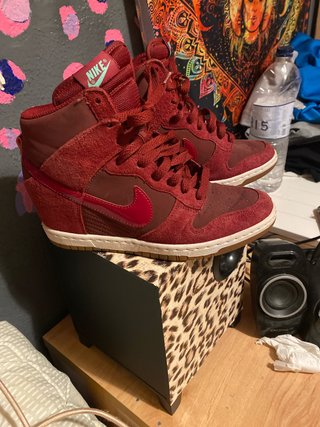 Zapatillas Nike Dunk Sky Hi Rojas