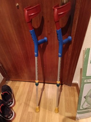 Muletas niño