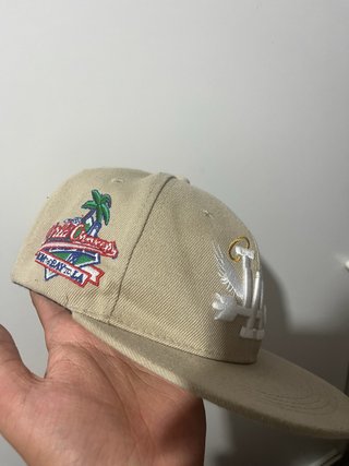 Gorra Los Angeles Beige Solo recogida en persona.