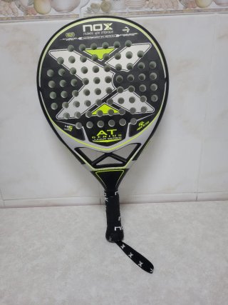 Pala de Pádel Nox AT Genius Junior Series
