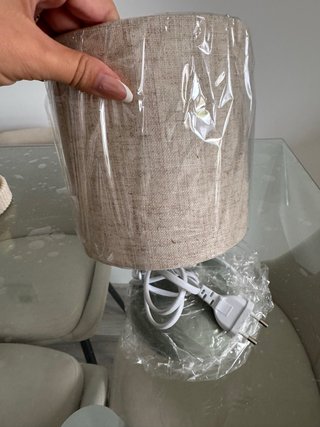 Lámpara de mesa nueva sin estrenar