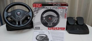 Volante Superdrive SV200 + Pedales Con Caja.