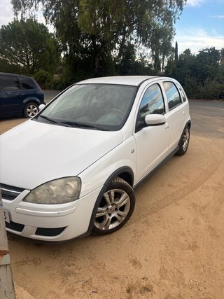 Opel Corsa 2006 1.3 cdti 132000klm