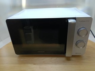 Microondas Cecotec ProClean 3110 Grill poco uso