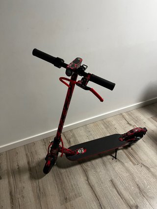 Patinete Xiaomi Pro 2 con Vinilo Red Bull