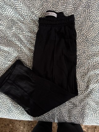 Pantalón de chándal negro Bershka