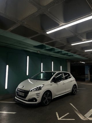 Peugeot 208 2018