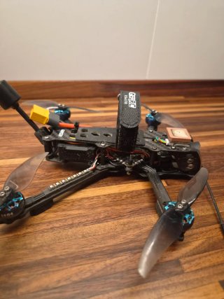 Dron FPV de largo alcance con DJI O3