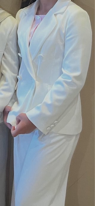 Traje de Chaqueta y Pantalón Blanco